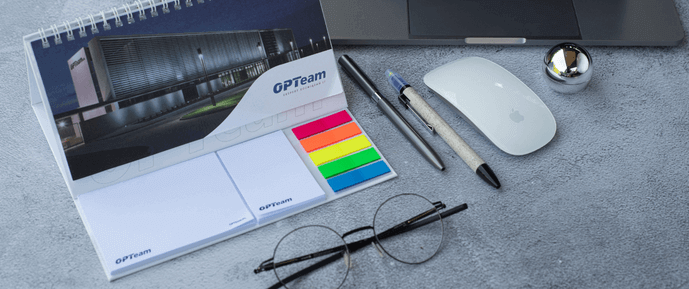 OPTeam – kalendarze biurkowe dla branży IT